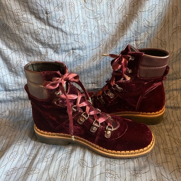 Sam Edelman crushed velvet lug sole combat boots size 7.5 - Picture 5 of 7